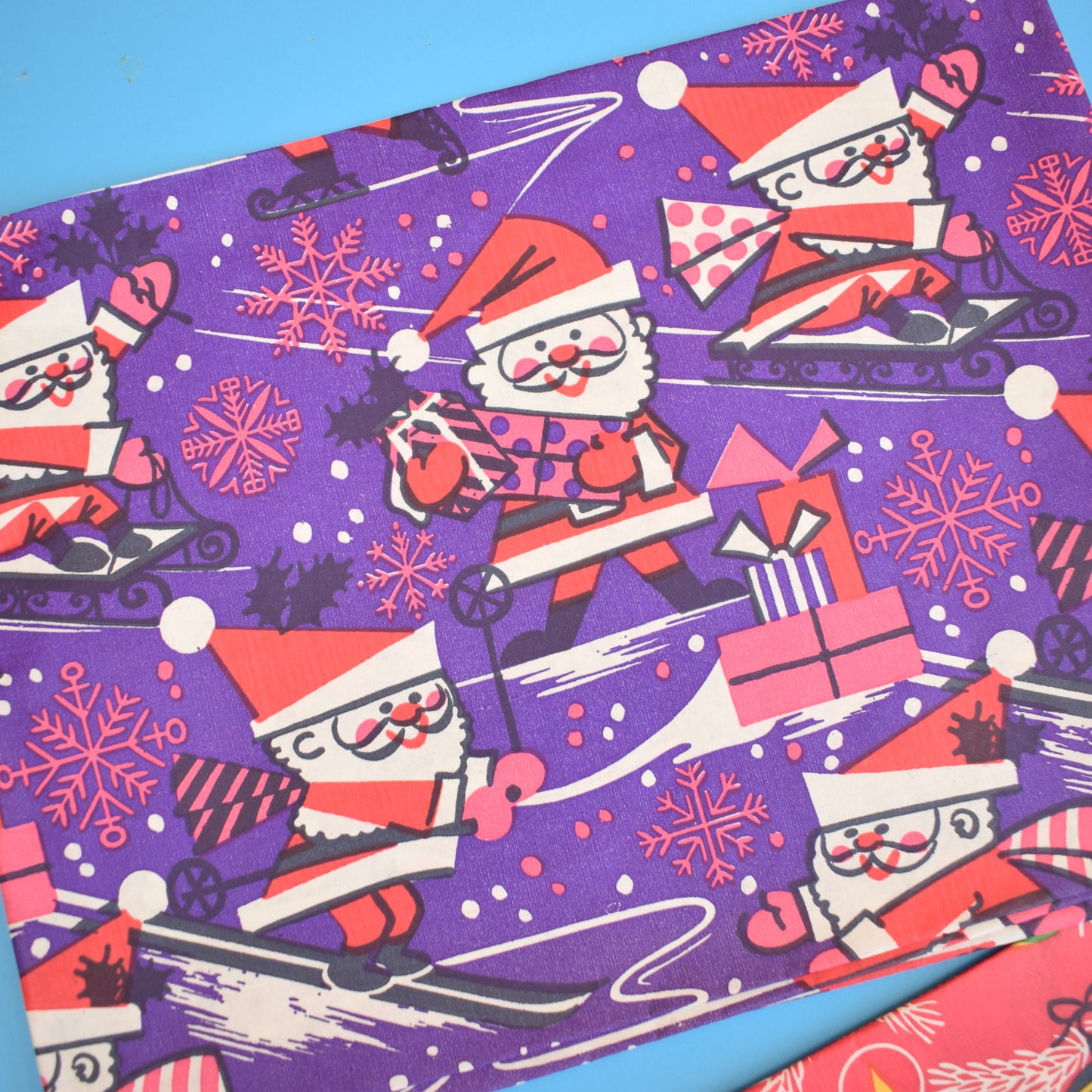 Vintage 1960s Christmas Gift Wrap Paper Pack (4 Shets)