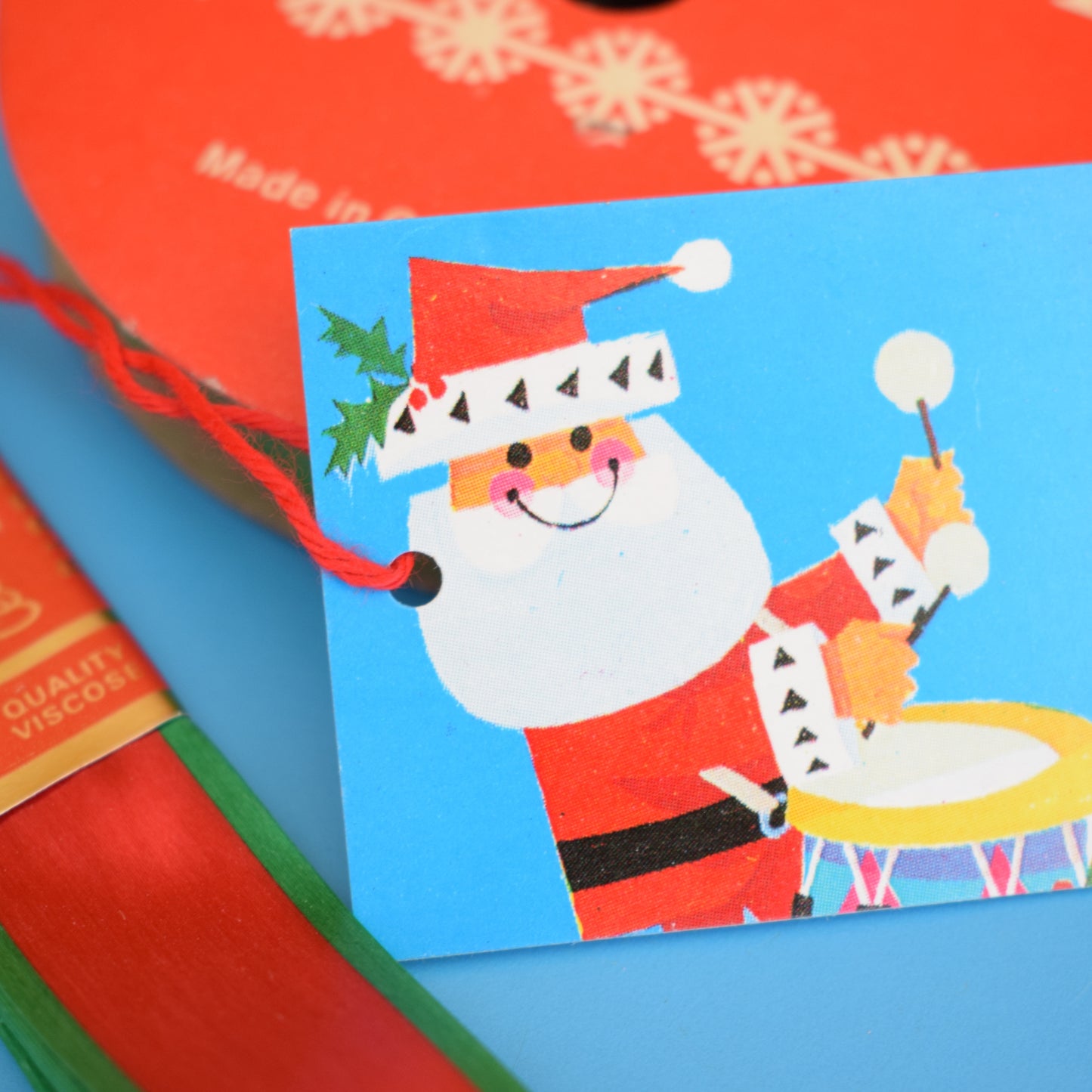 Vintage 1970s Tag / Ribbon - Christmas Parcel Wrapping