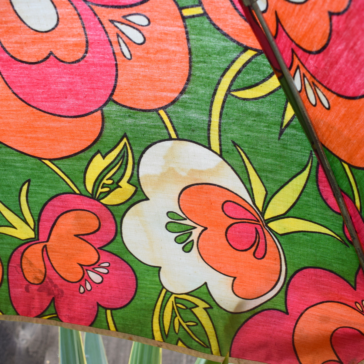 Vintage 1960s Large Folding Garden Parasol - Australian Standfast - Flower Power - Green & Pink