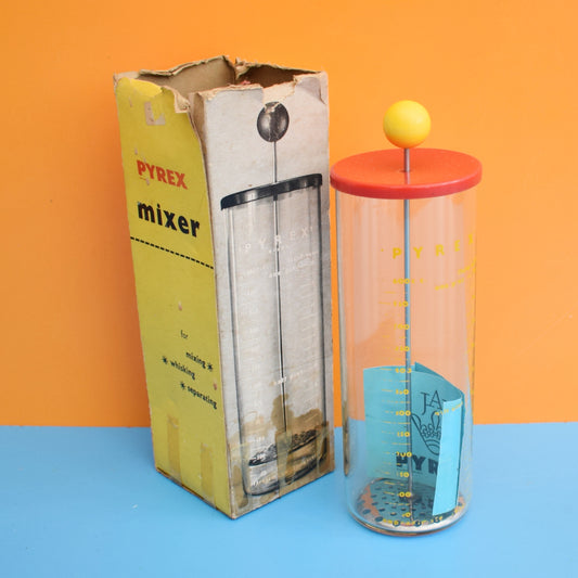 Vintage 1950s Atomic Style Pyrex Mixer / Milk Frother - Boxed