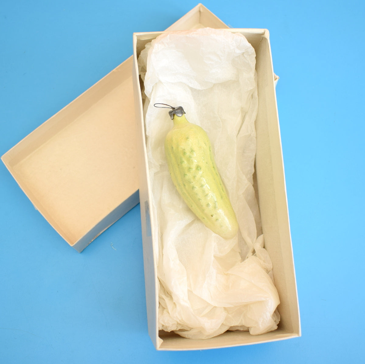 Vintage 1950s Fine Glass Lucky Pickle Decoration - Boxed