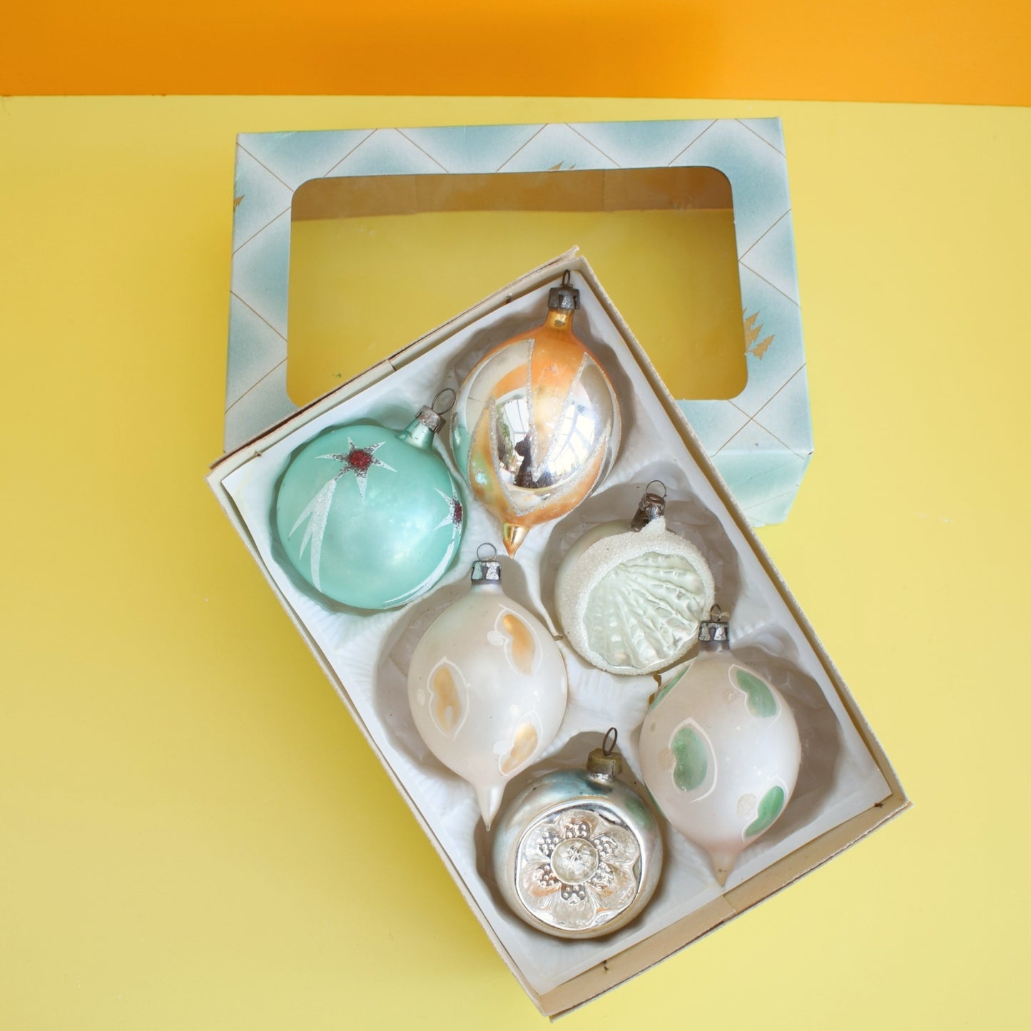 Vintage 1960s Glass Christmas Baubles - Mint