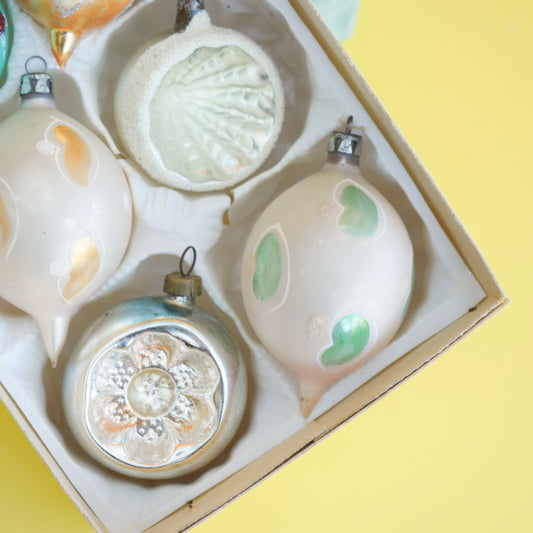 Vintage 1960s Glass Christmas Baubles - Mint