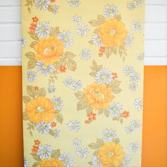 Vintage 1970s Crown Wallpaper - Flowers - Orange