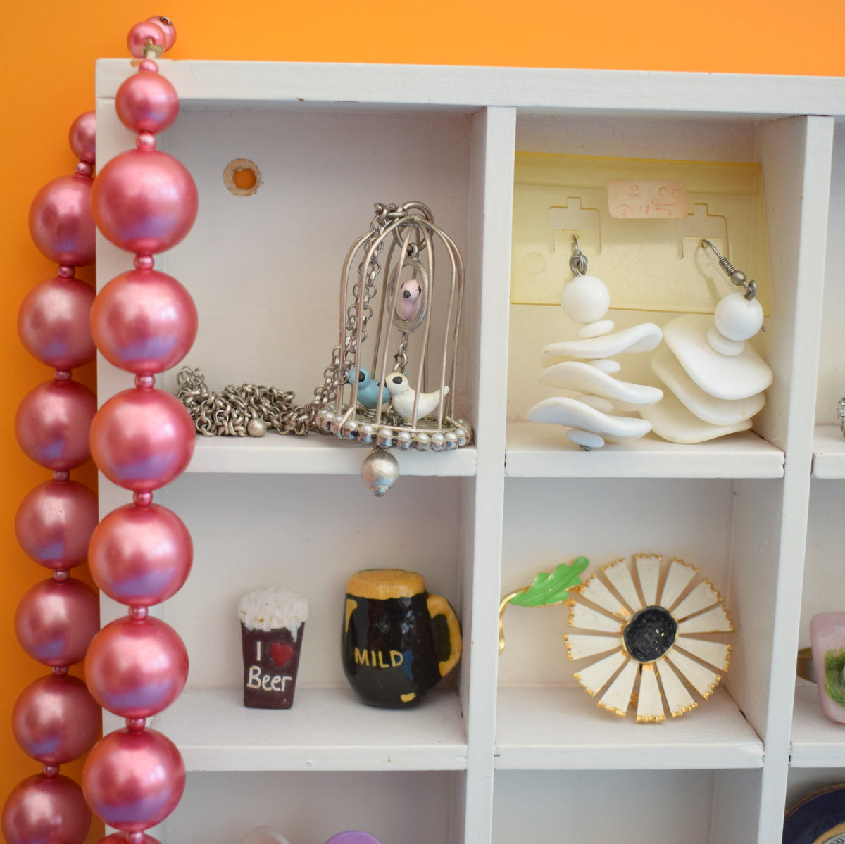 Vintage 1960s Jewellery / Accessories - Various by Vintage