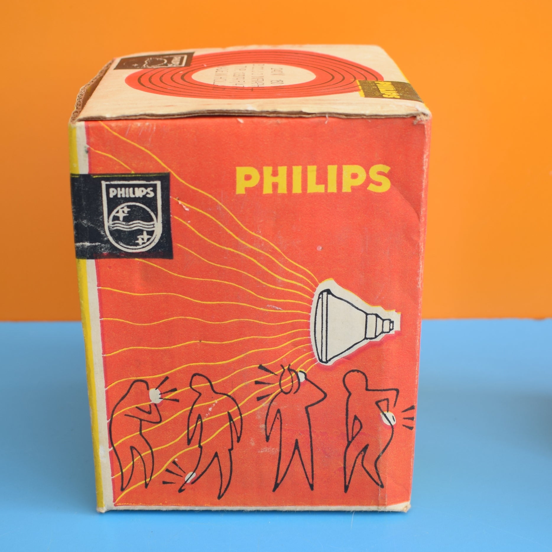 Vintage 1970s Light Bulbs - Unused Props by Pineapple Retro