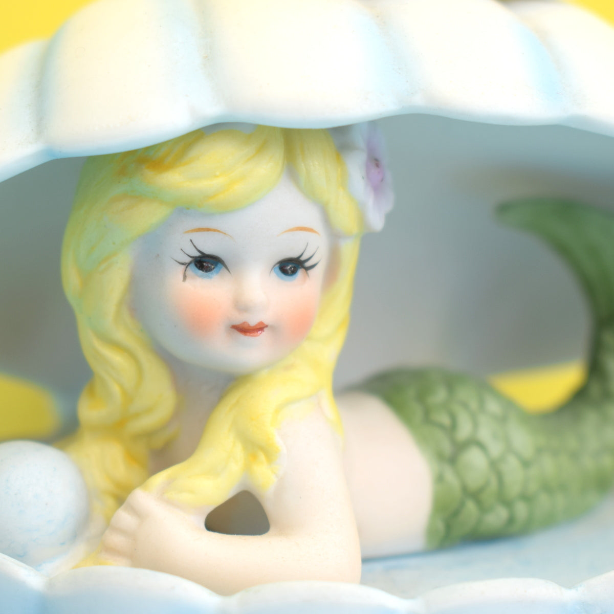 Vintage Bisque Ceramic Mermaid In Shell Figurine - Pretty