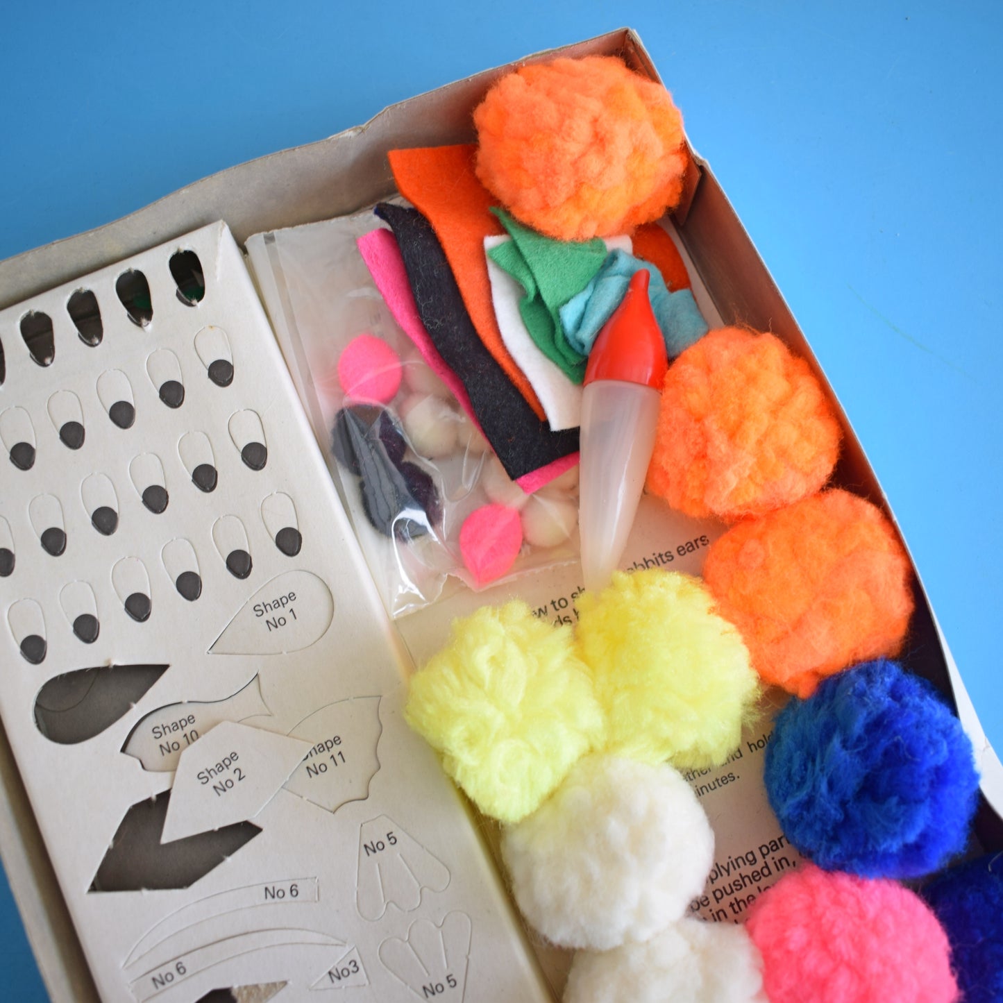 Vintage 1970s Rascals Pom Pom Craft Kit by Pineapple Retro