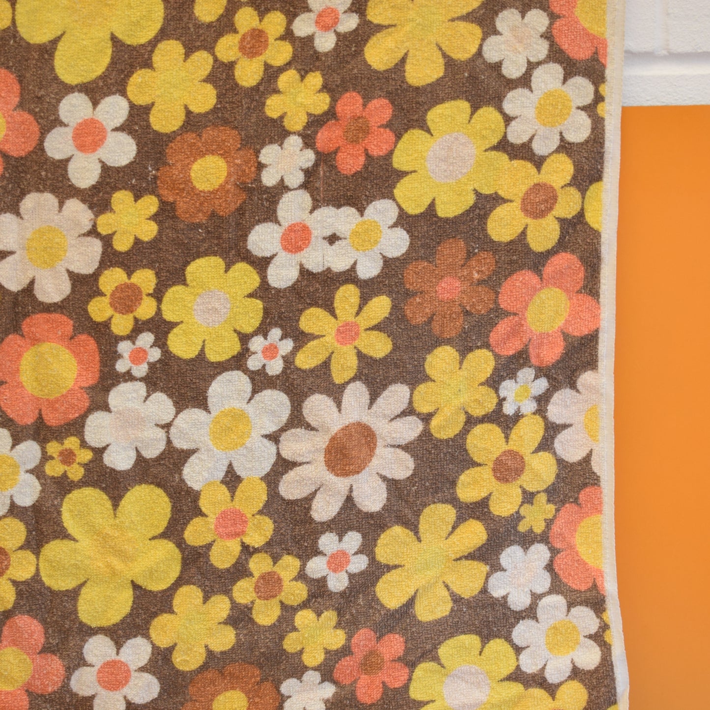 Vintage 1960s Towelling Fabric - Flowers - Brown & Yellow