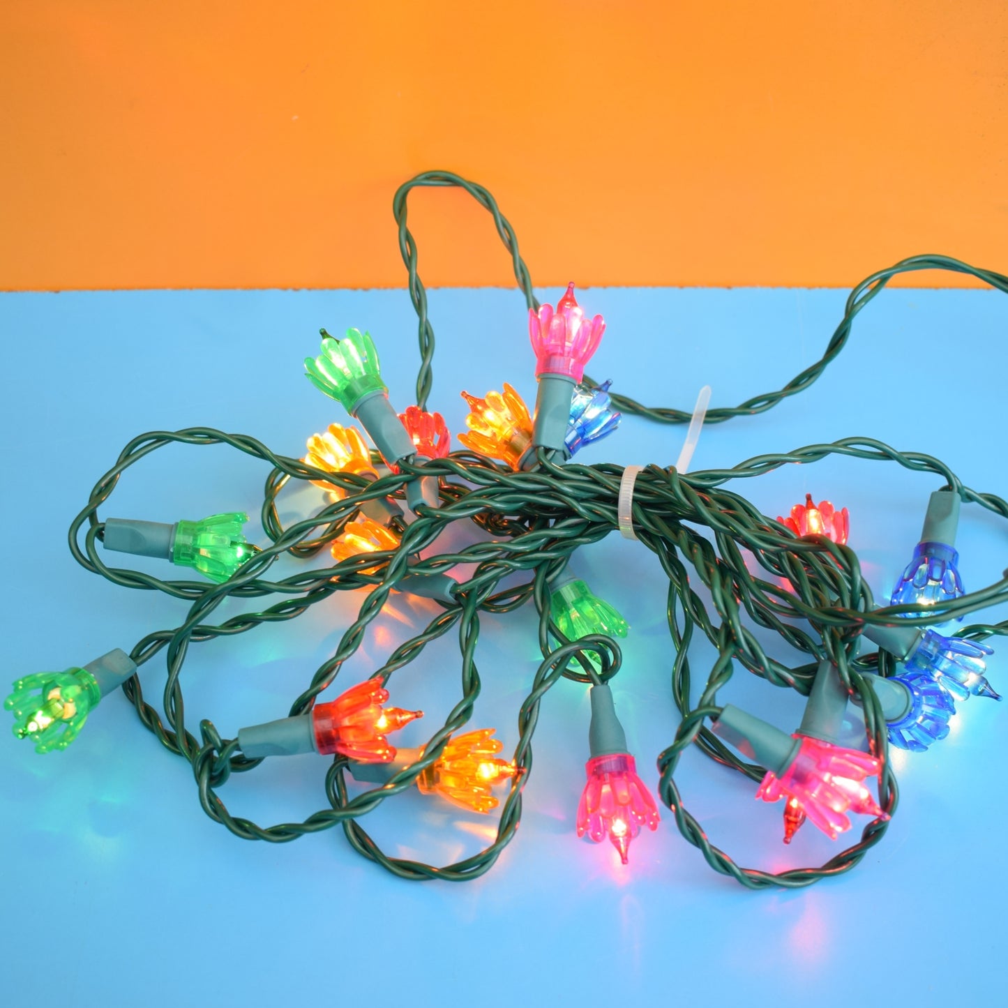 Vintage 1960s Christmas String Lights - Petals