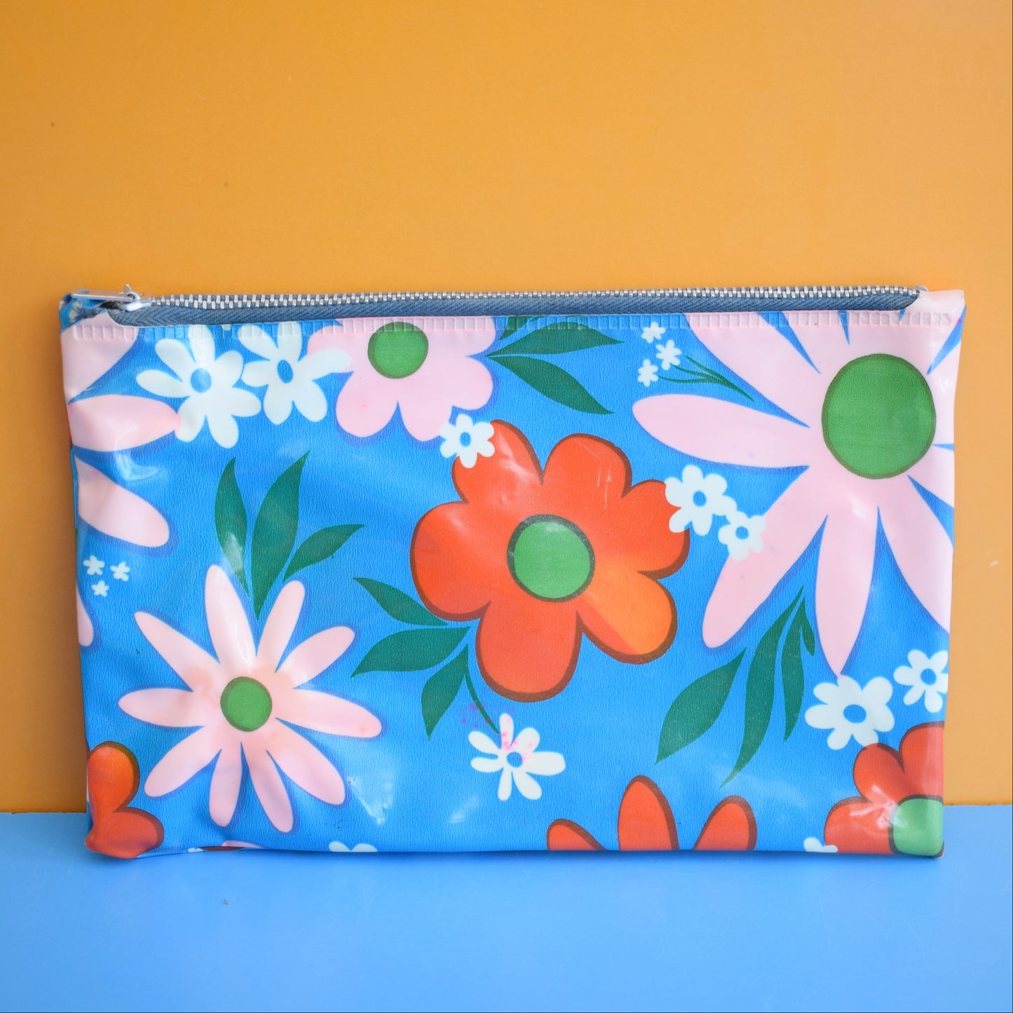 Vintage 1960s Wash Bags - Flower Power