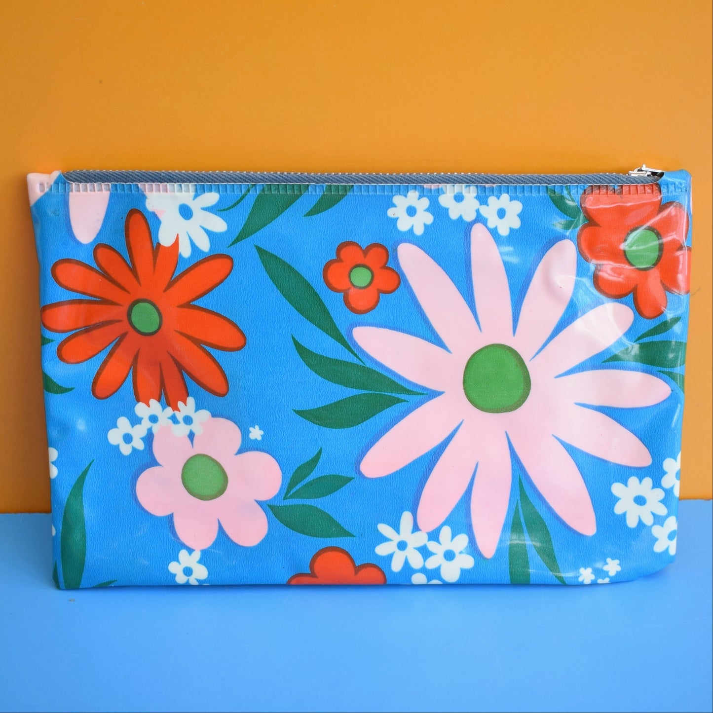 Vintage 1960s Wash Bags - Flower Power