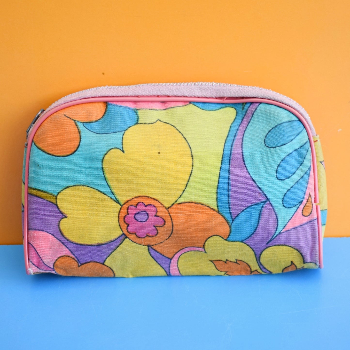 Vintage 1960s Wash Bags - Flower Power