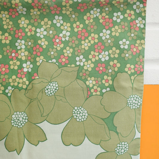 Vintage 1970s Pillowcases - Green by Vintage