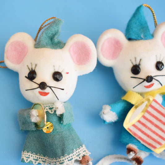 Vintage 1960s Flocked Kitsch Mice x2