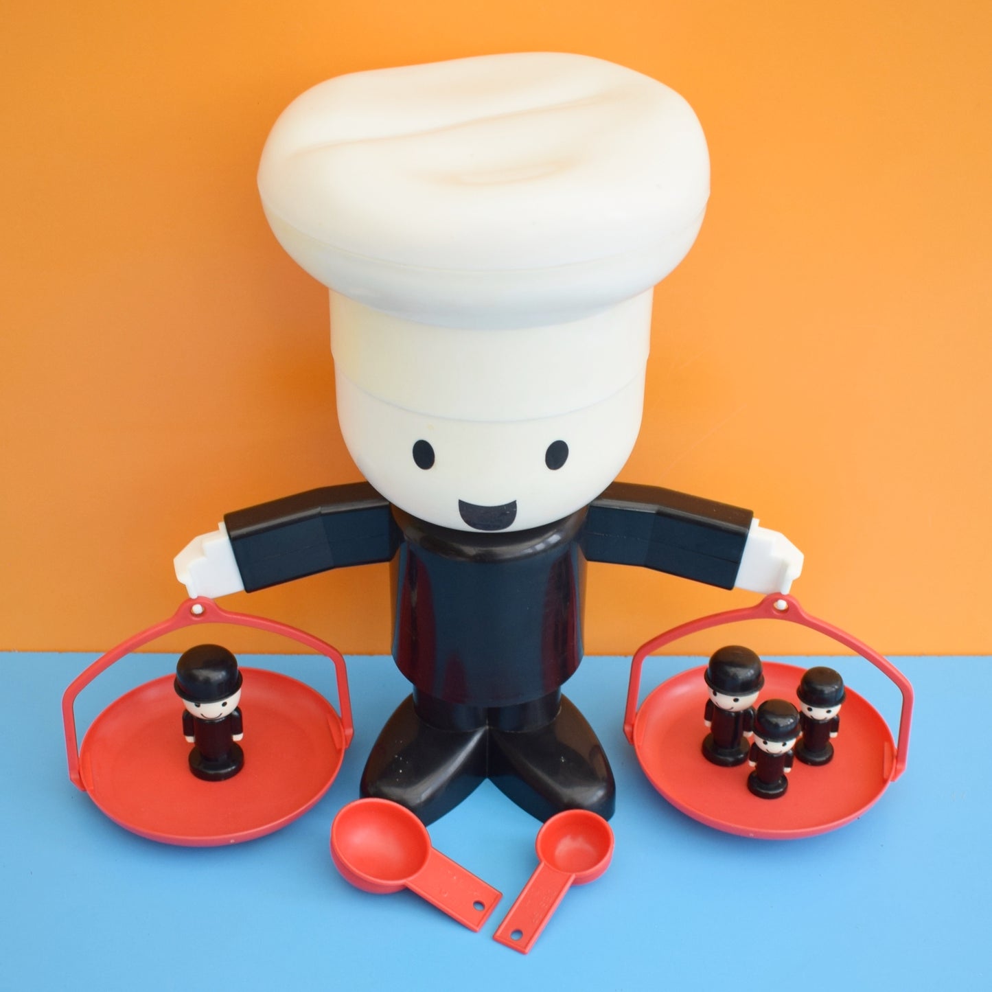 Vintage 1970s Plastic Spillers Fred Scales & Weights by Pineapple Retro