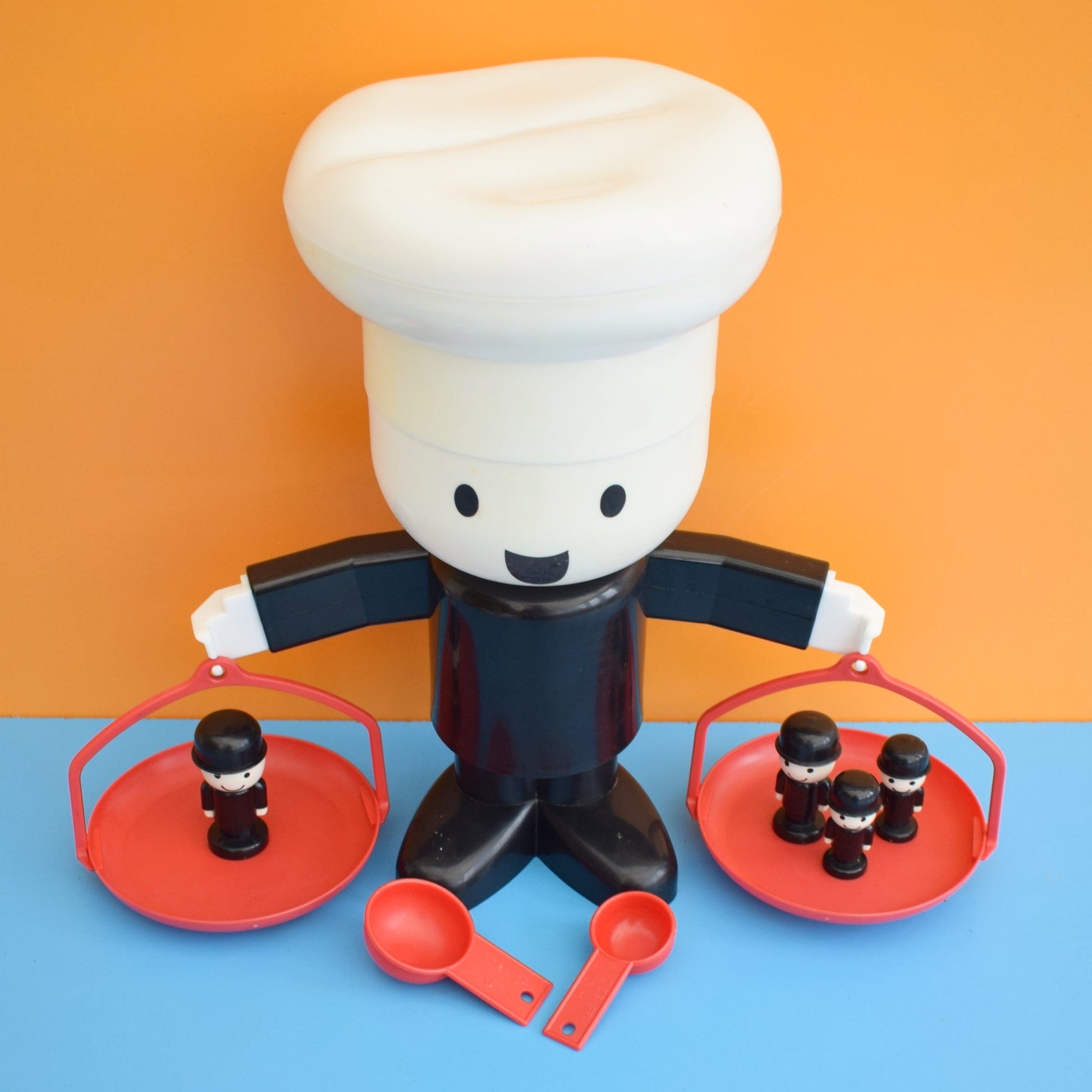 Vintage 1970s Plastic Spillers Fred Scales & Weights by Pineapple Retro