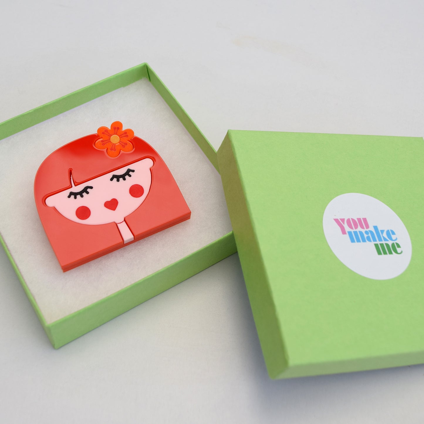 Retro Acrylic Brooch - Sophie Head in Gift Box, Red