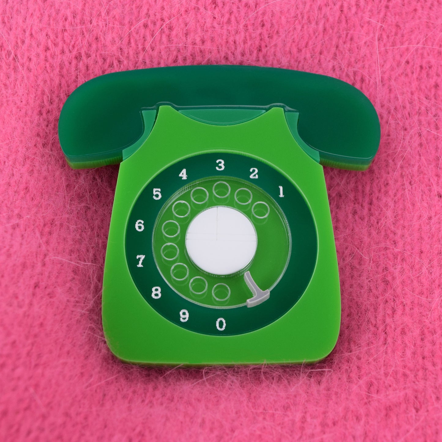 Retro Acrylic Brooch - GPO Style Telephone Design Green